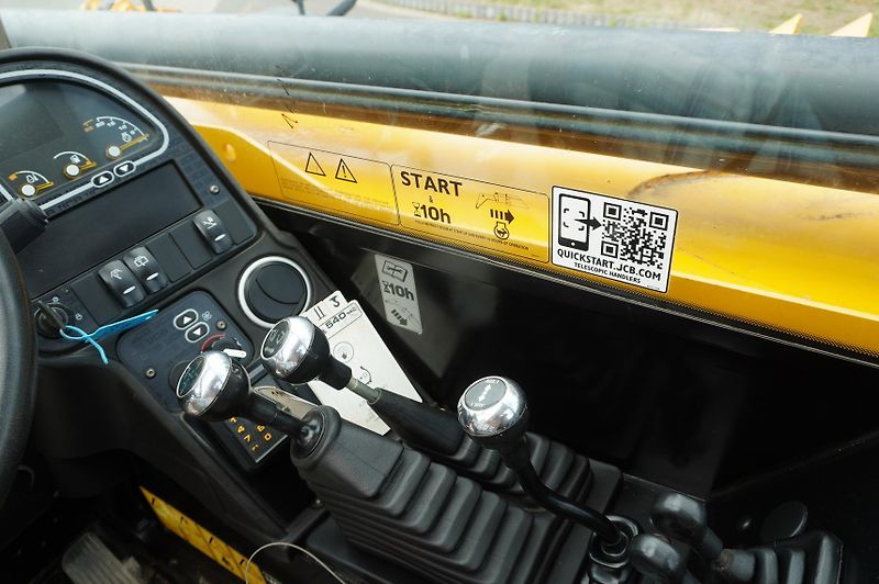 JCB (2019) 540-140 telescopic loader  - fotka 24 z 24
