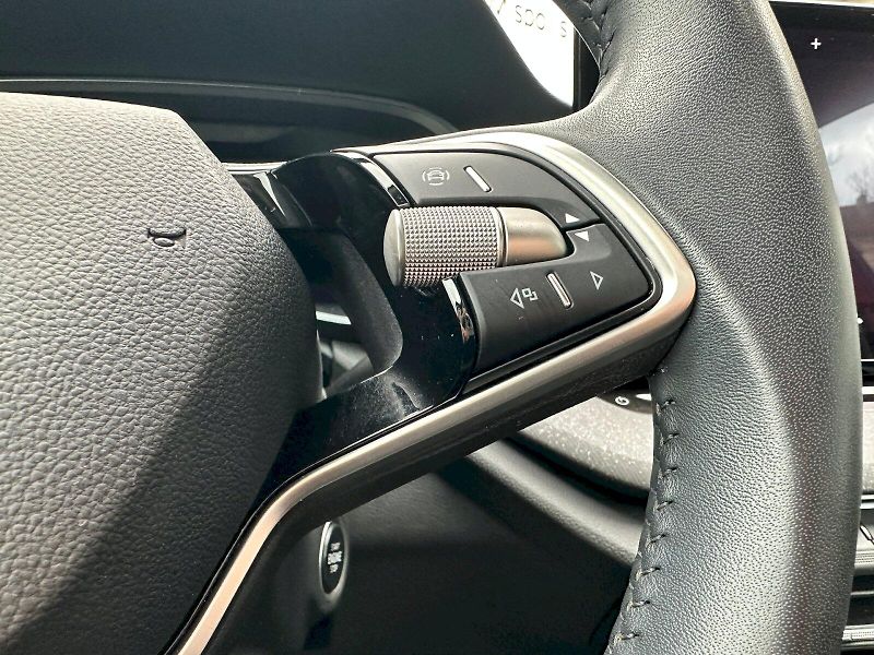 Škoda Octavia (2024) 1.5 TSI 110kW MHEV Top Selecti - fotka 11 z 25