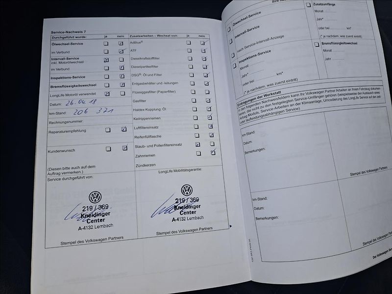 Volkswagen Golf 1,6 TDI Variant - fotka 40 z 43