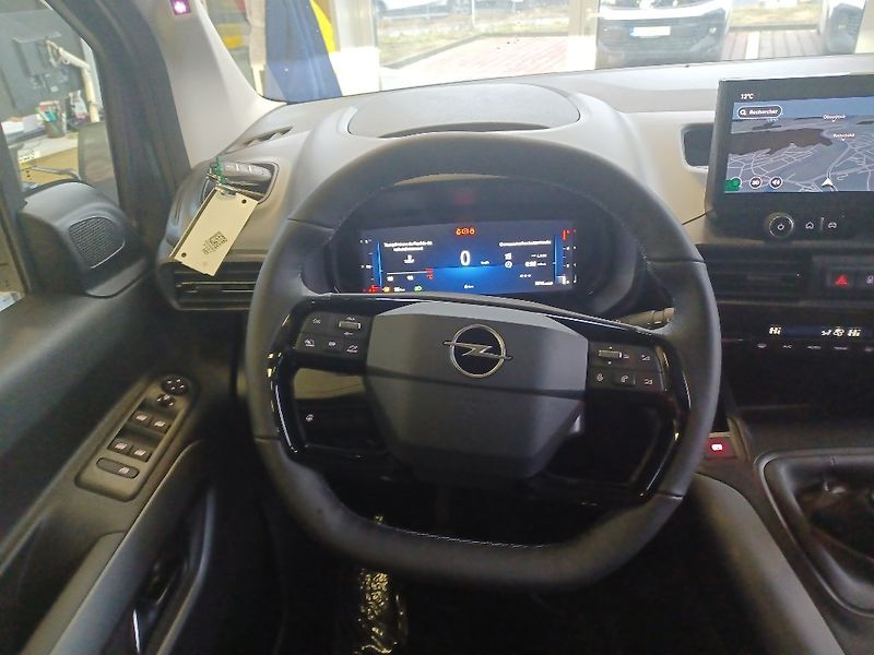 Opel Combo (2025) Elegance Plus 1,5 CDTi MT6 - fotka 14 z 27