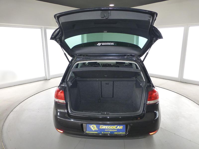 Volkswagen Golf (2009) 1,4I**DIGIKLIMA** - fotka 22 z 23