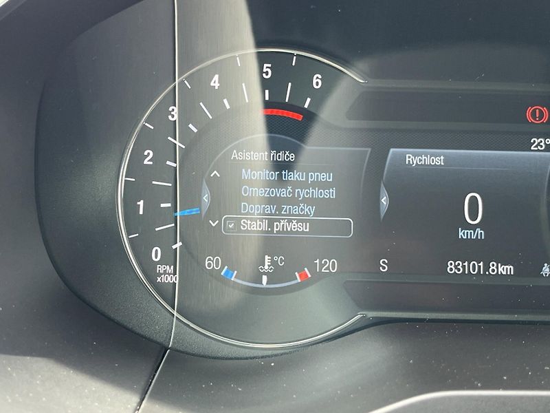 Ford S-MAX (2021) 2.0 Ecoblue 110kW, ČR, 1.maj, - fotka 25 z 25