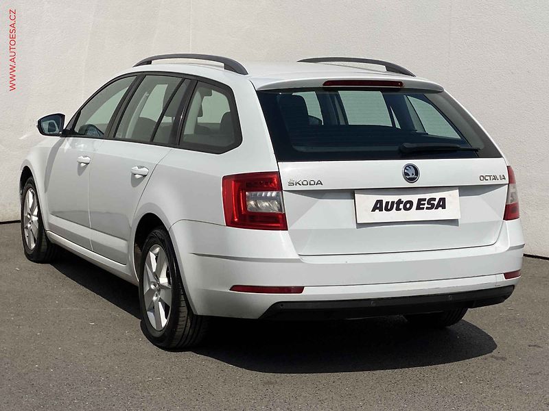 Škoda Octavia (2017) 1.0TSI, ČR, DSG, AC - fotka 6 z 16