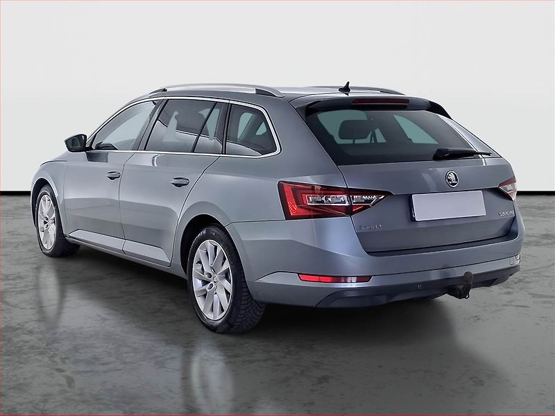 Škoda Superb (2018) 2.0 TDI, Automat, Navi - fotka 4 z 24
