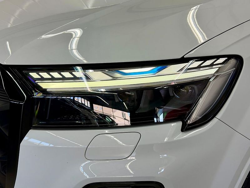 Audi Q7 60 TFSI e QUATTRO HYBRID  S-LI - fotka 7 z 35