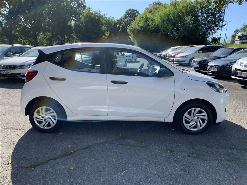 Hyundai i10 1,0 i,ČR,1.MAJITEL,SERVISKA - fotka 4 z 17