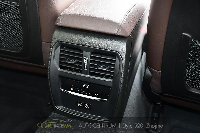 BMW Řada 3 320D xDrive TAŽNÉ ČR 1.M - fotka 25 z 57