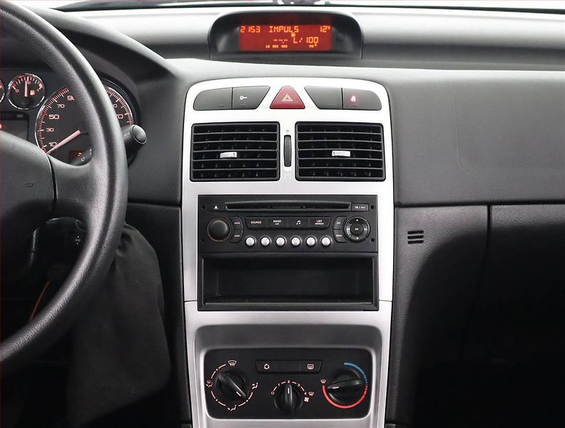 Volkswagen Touareg (2020) 3.0 TDI - fotka 10 z 24