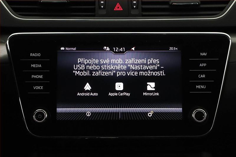 Škoda Superb (2021) Style 2.0 TDI - fotka 16 z 20