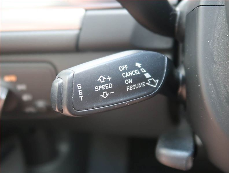 Audi A6 Allroad (2013) 3.0 TDI, 4X4, Automat, Kůže - fotka 17 z 25