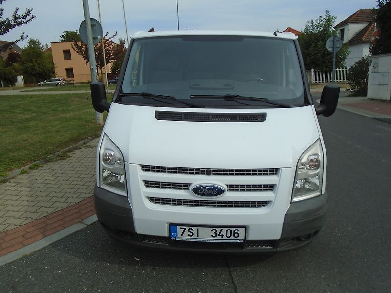 Ford Transit (2013) 2.2 TDCi L1H1, Klima, 92KW - fotka 2 z 32