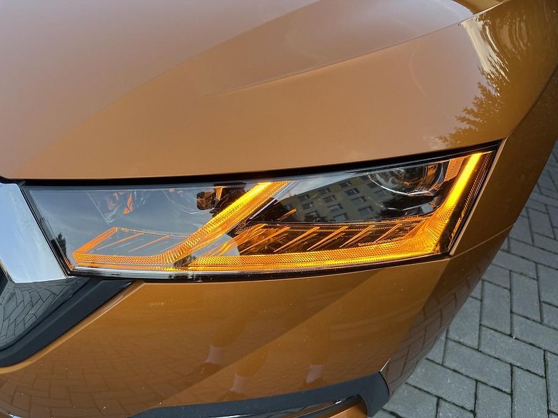 Škoda Octavia (2022) 1.4TSi iV 150kW STYLE TAŽNÉ ČR - fotka 18 z 20