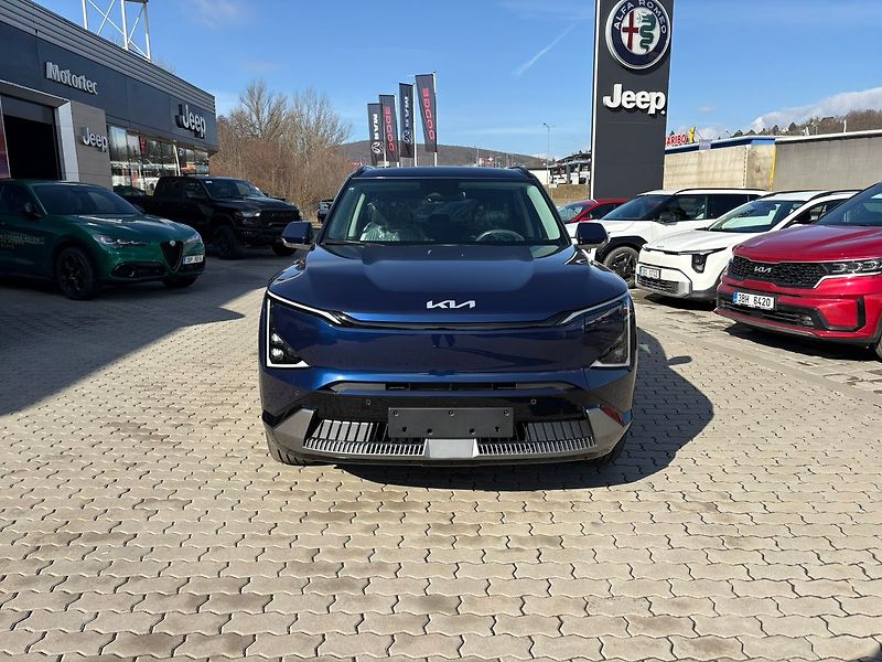 Kia EV5 4x2 L.E. 160 KW + 81,4 KWH - fotka 2 z 20