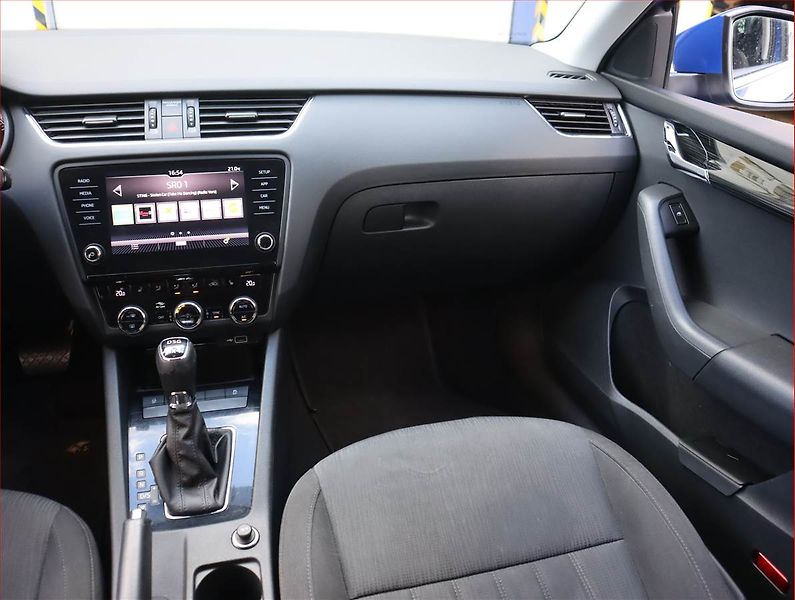 Škoda Octavia (2019) Ambition Plus 2.0 TDI, 4X4 - fotka 8 z 20