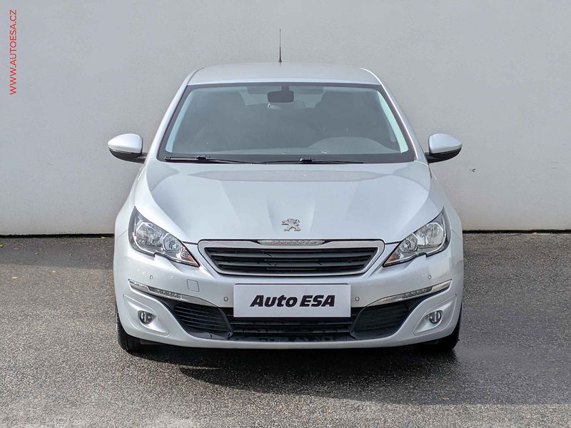 Peugeot 308 (2017) 1.6HDi, 2.maj,ČR, autoAC - fotka 2 z 14