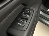 Volvo V60 T6 AWD DARK PLUS 1. maj. - náhled 46