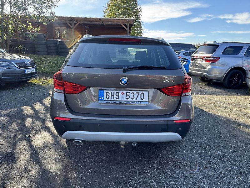 BMW X1 2.0 X-DRIVE 105KW - fotka 5 z 13
