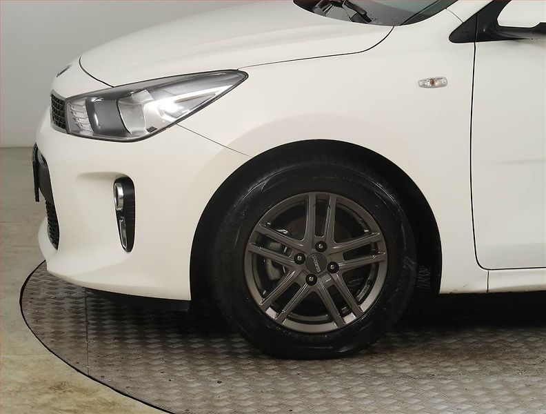 Kia Rio (2020) 1.25 CVVT, ČR,1.maj - fotka 14 z 19