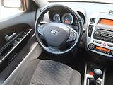 Kia Ceed (2009) 1.6 CVVT, nová STK, udržované - náhled 7