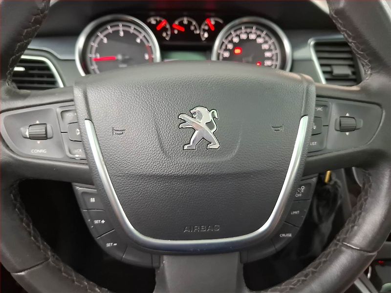 Peugeot 508 (2014) 1.6 HDi, Xenony, Tempomat - fotka 16 z 17