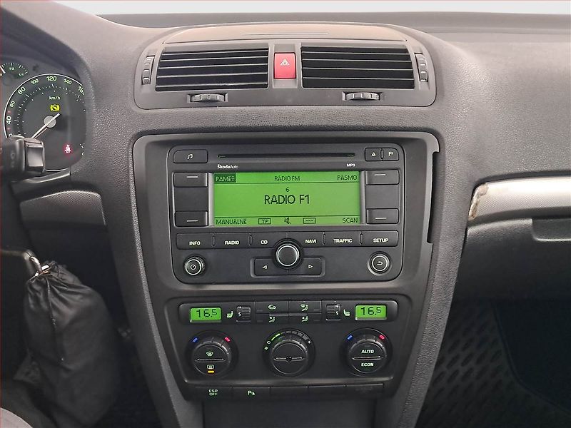 Škoda Octavia (2006) 2.0 TDI, Automat, po STK - fotka 12 z 16