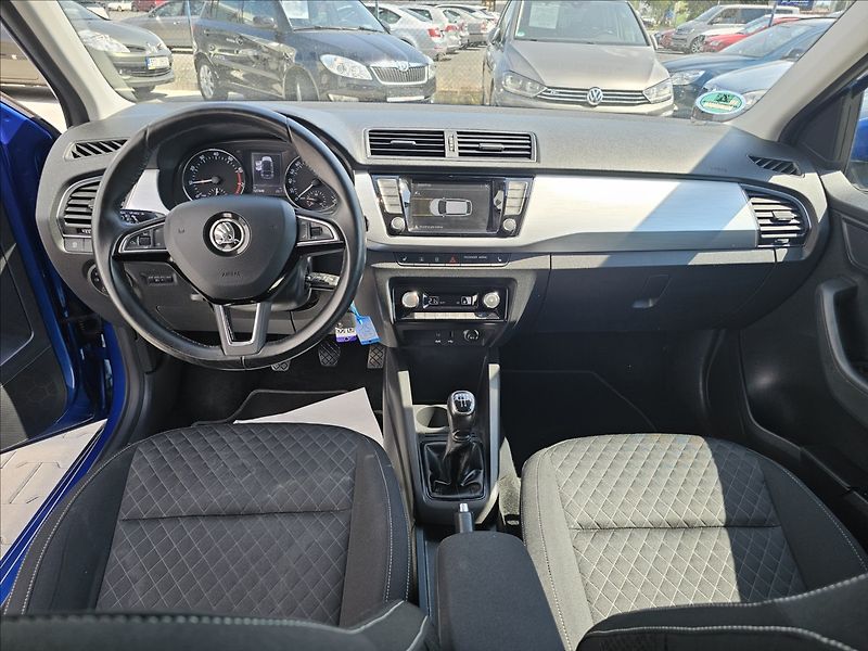 Škoda Fabia III 1,0TSi 70KW Drive - fotka 24 z 43