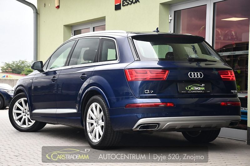 Audi Q7 3.0TDi S-LINE TAŽNÉ REZERVACE - fotka 3 z 55