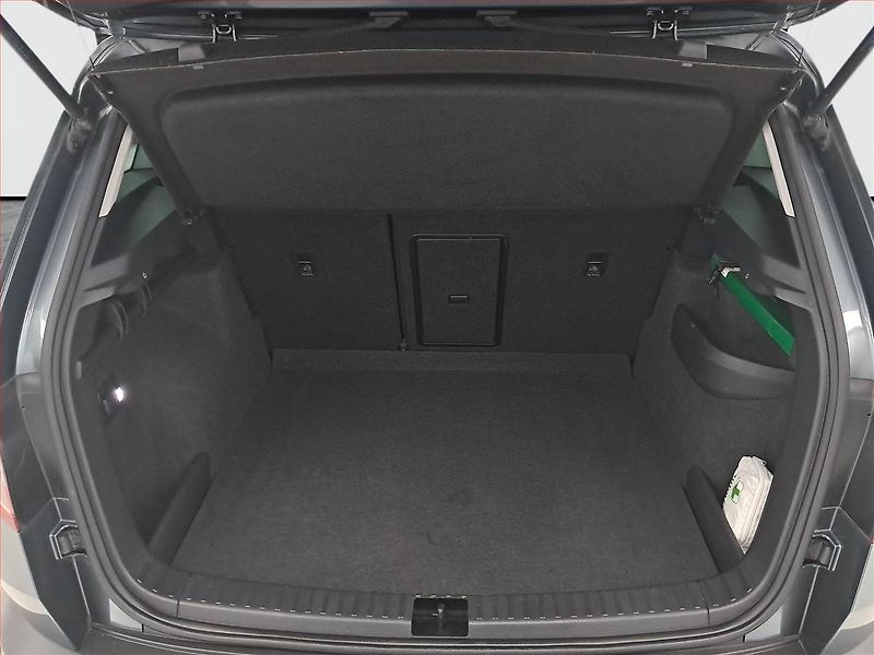 Škoda Karoq (2019) Style 2.0 TDI, 4X4, Automat - fotka 14 z 18