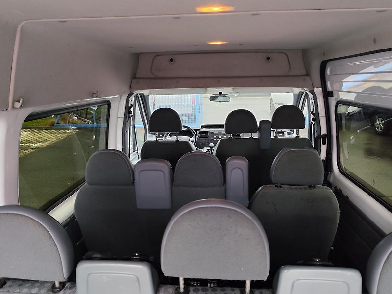 Ford Transit (2013) 2,2 TDCI L3H2 9MÍST BUS KLIMA - fotka 19 z 24