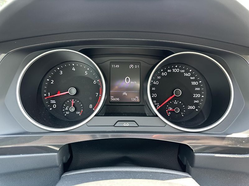 Volkswagen Tiguan 2.0 TSI DSG 4Motion - fotka 13 z 30
