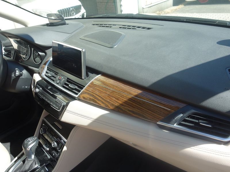 BMW Řada 2 (2015) 225i*X-DRIVE*ACTIVE*TOURER*CZ - fotka 17 z 46