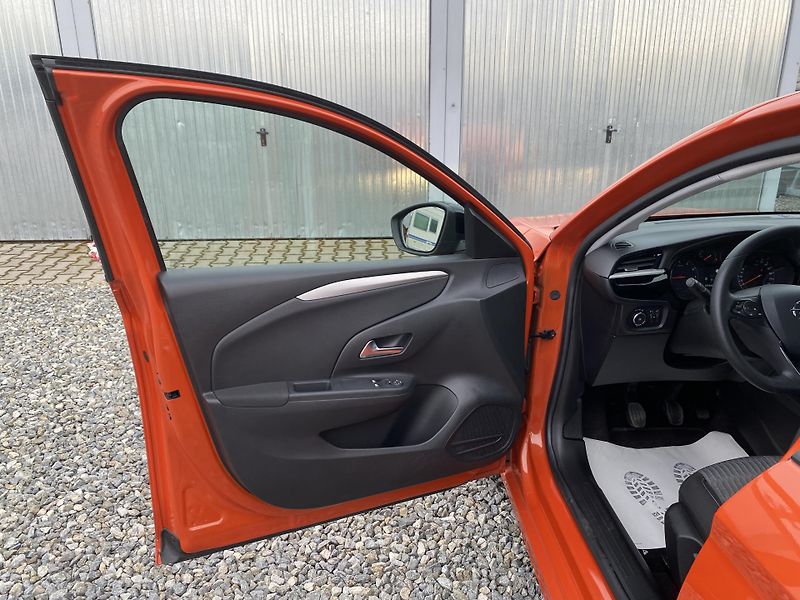 Opel Corsa 1.2i 75PS EDITION 70000KM NAVI - fotka 88 z 153