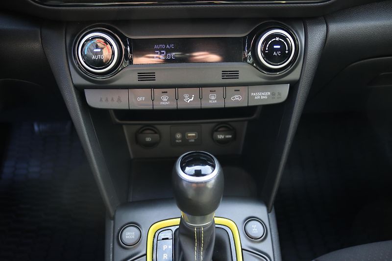Hyundai Kona 1.6 T-GDI 4×4 | 7DCT | 130 kW - fotka 32 z 57