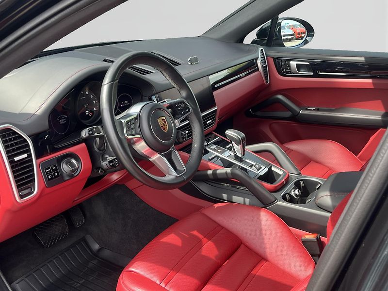 Porsche Cayenne Coupé - fotka 16 z 29