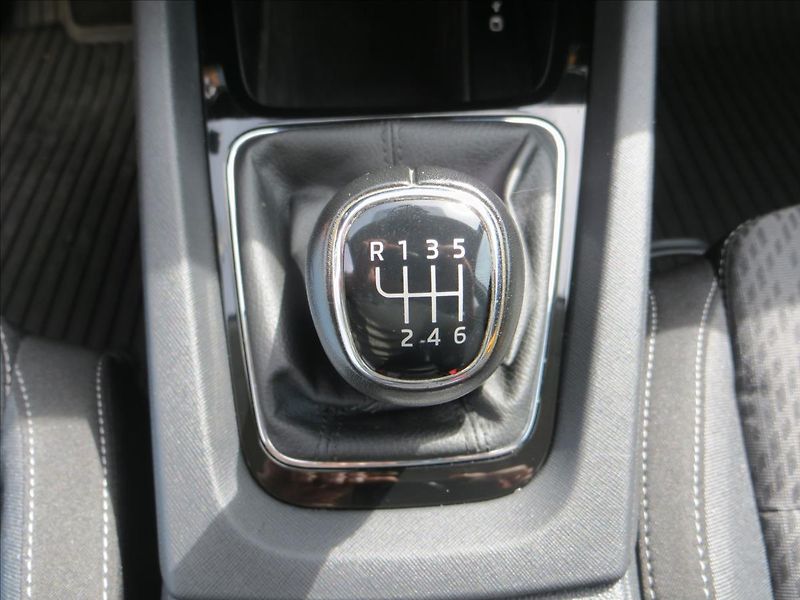 Škoda Octavia 1,5 TSI 110kW Style ČR - fotka 14 z 25