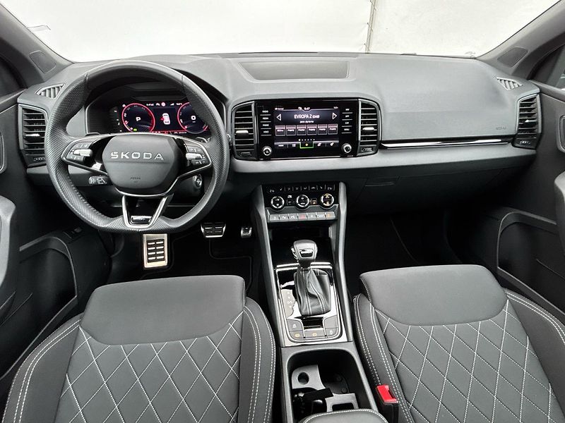 Škoda Karoq SPORT LINE - fotka 5 z 30
