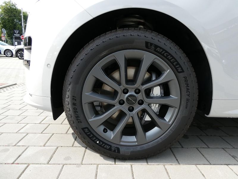 Land Rover Range Rover Sport (2026) Dynamic SE P460e - fotka 2 z 39