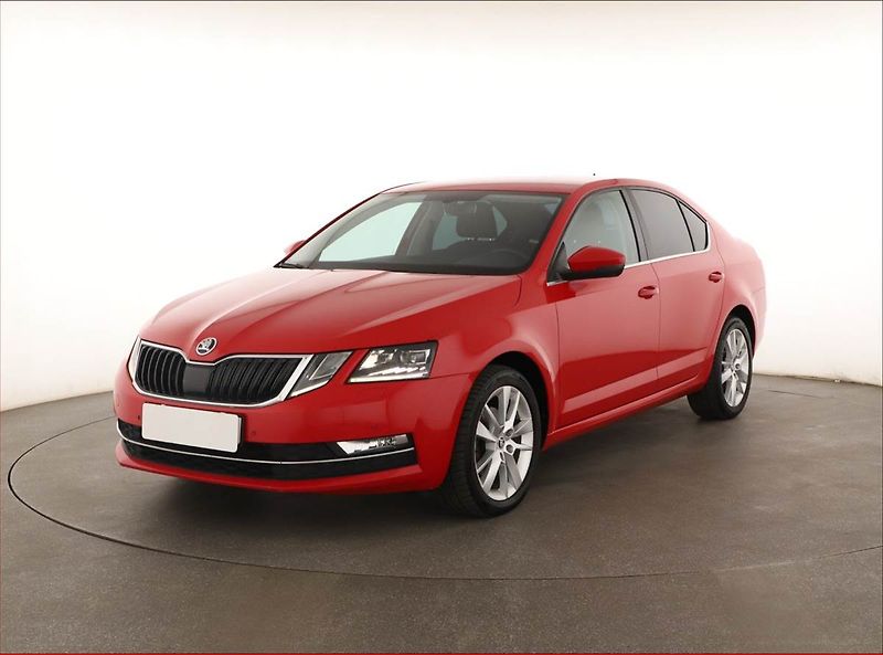 Škoda Octavia (2017) 2.0 TDI, Automat, Navi - fotka 2 z 20