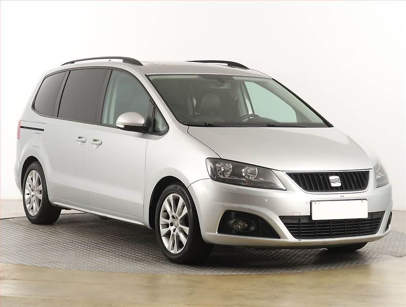 Seat Alhambra (2010) 2.0 TDI, Navi, Tempomat - fotografie inzerátu