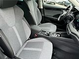 Škoda Octavia Combi Top Selection 2,0 TDI 11 - náhled 16
