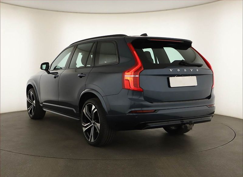 Volvo XC90 (2021) B5 AWD - fotka 4 z 20