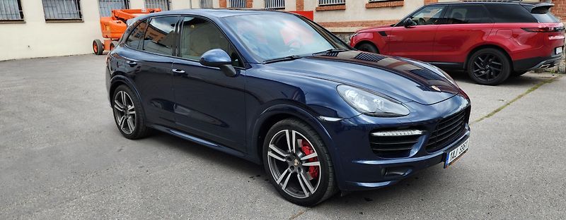 Porsche Cayenne (2012) 4.8 GTS 309KW PANORAMA - fotka 11 z 55