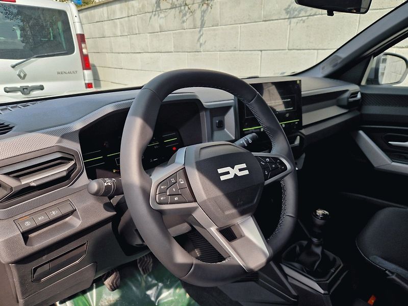 Dacia Duster (2026) Expression mild hybrid 140 - fotka 4 z 4