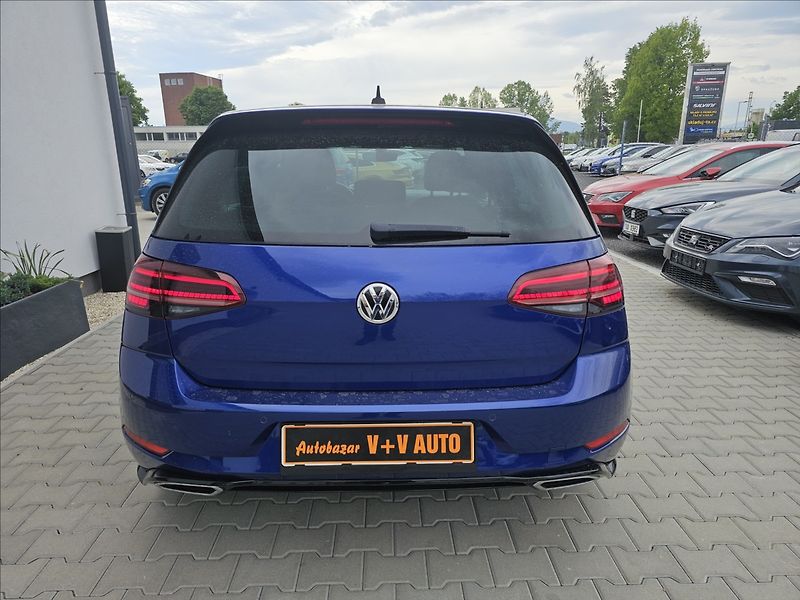 Volkswagen Golf VII 1,4TSi R-Line NAVI ALU - fotka 7 z 43
