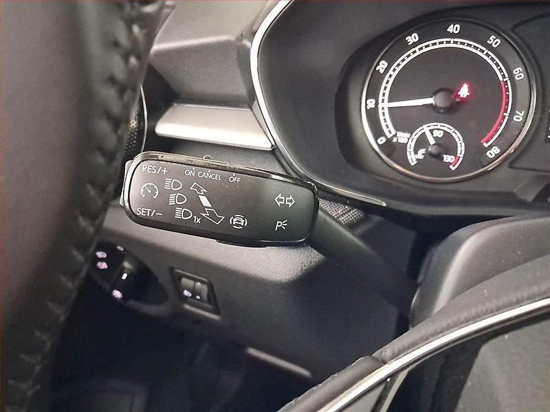 Škoda Fabia (2022) 1.0 TSI, ČR,1.maj, Serv.kniha - fotka 18 z 19