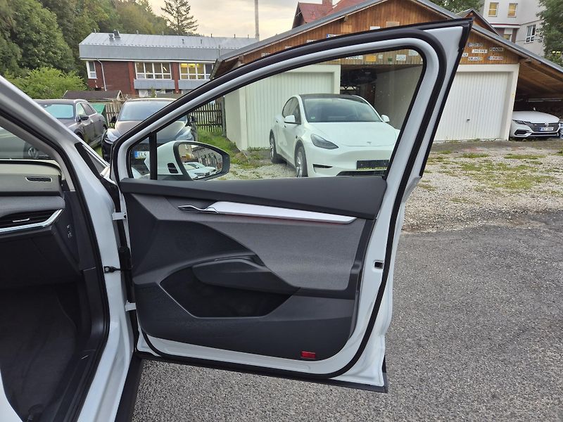 Škoda Enyaq ZAMLUVENO ! TZ SOH 98% - fotka 37 z 46
