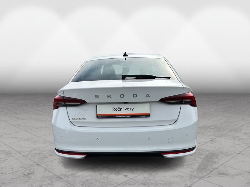 Škoda Octavia 1,5 TSI / 110 kW TOP Selection - fotka 5 z 25