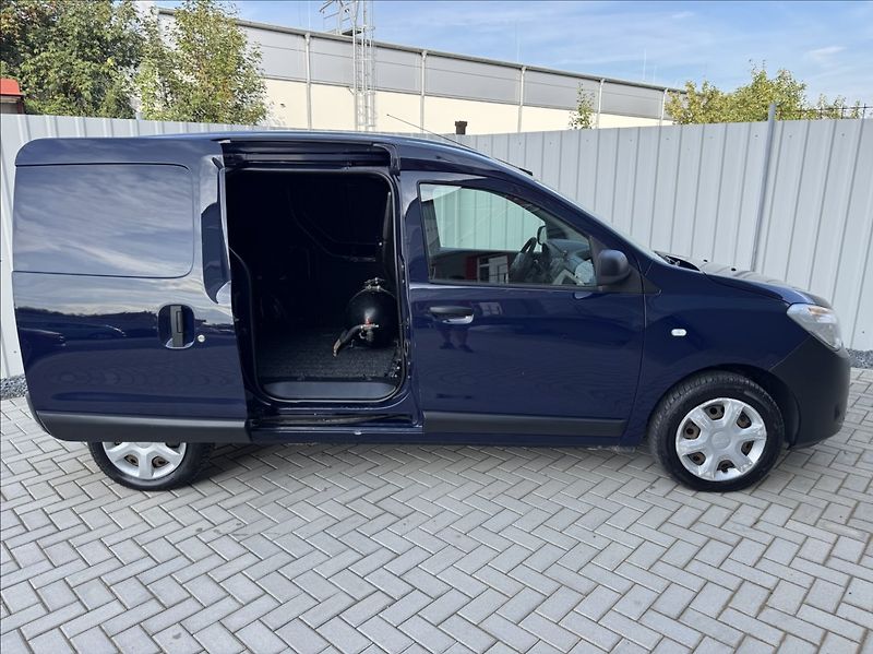 Dacia Dokker 1,6 i 60kW CNG klima původ ČR - fotka 16 z 50