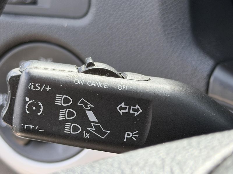 Škoda Octavia 1.2 Tsi, 77kw, WEBASTO - fotka 9 z 10