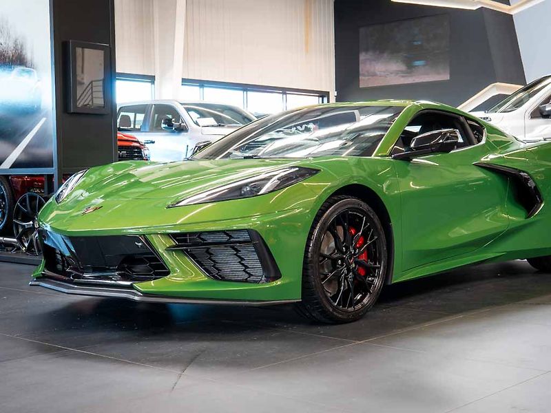 Chevrolet Corvette (2026) 6.2 Stingray 3LT Z51 Facelift - fotka 13 z 44